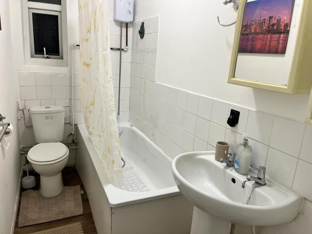 City Studio Flat Лондон Екстериор снимка